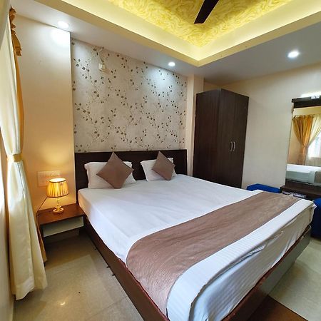 "Hotel Aradhya Puri"- Luxur- Room With Sea-View - Prime Location With Parking Facilities - Best Hotel In Puri Exterior foto