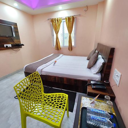 "Hotel Aradhya Puri"- Luxur- Room With Sea-View - Prime Location With Parking Facilities - Best Hotel In Puri Exterior foto