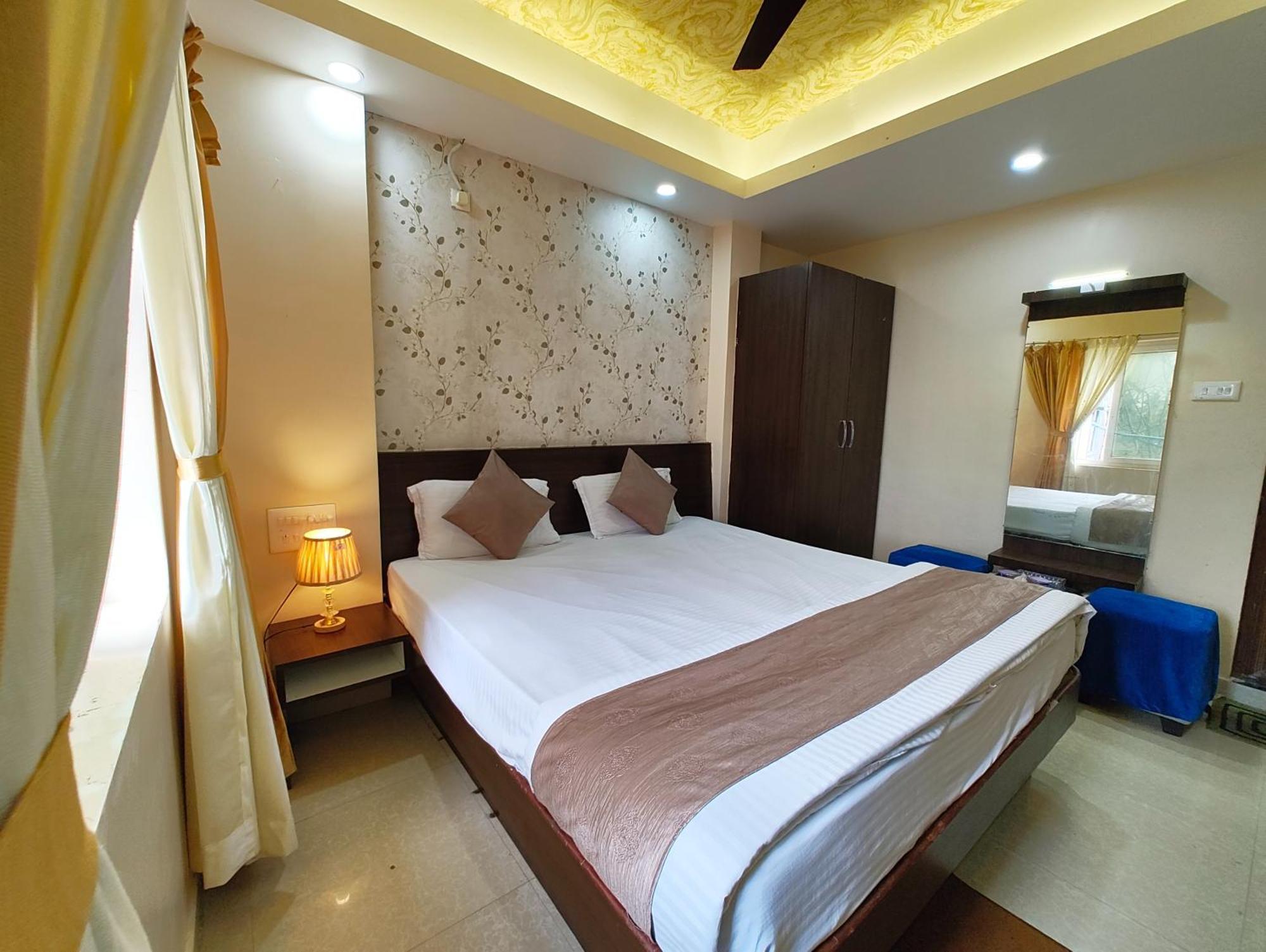 "Hotel Aradhya Puri"- Luxur- Room With Sea-View - Prime Location With Parking Facilities - Best Hotel In Puri Exterior foto