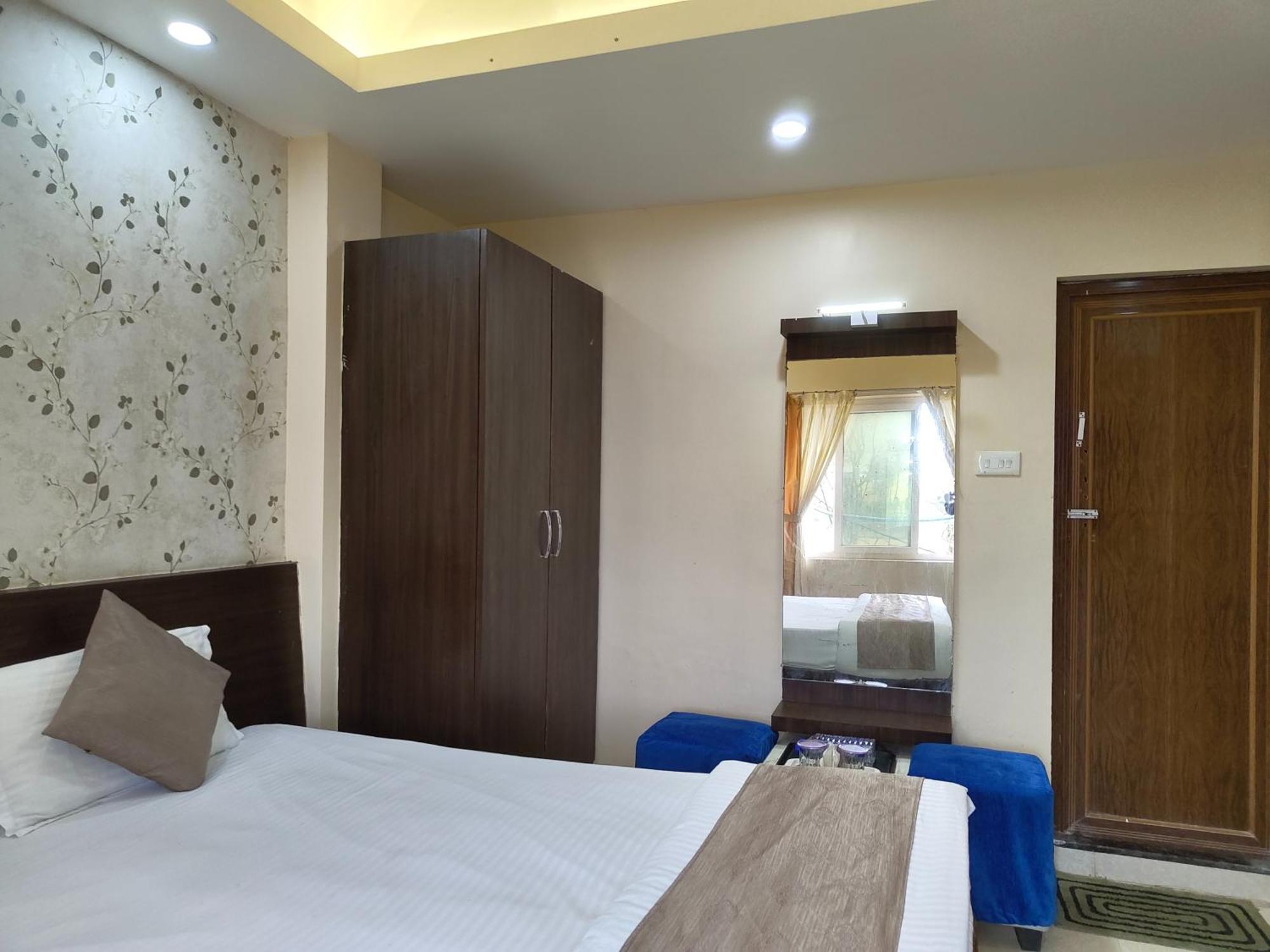 "Hotel Aradhya Puri"- Luxur- Room With Sea-View - Prime Location With Parking Facilities - Best Hotel In Puri Exterior foto