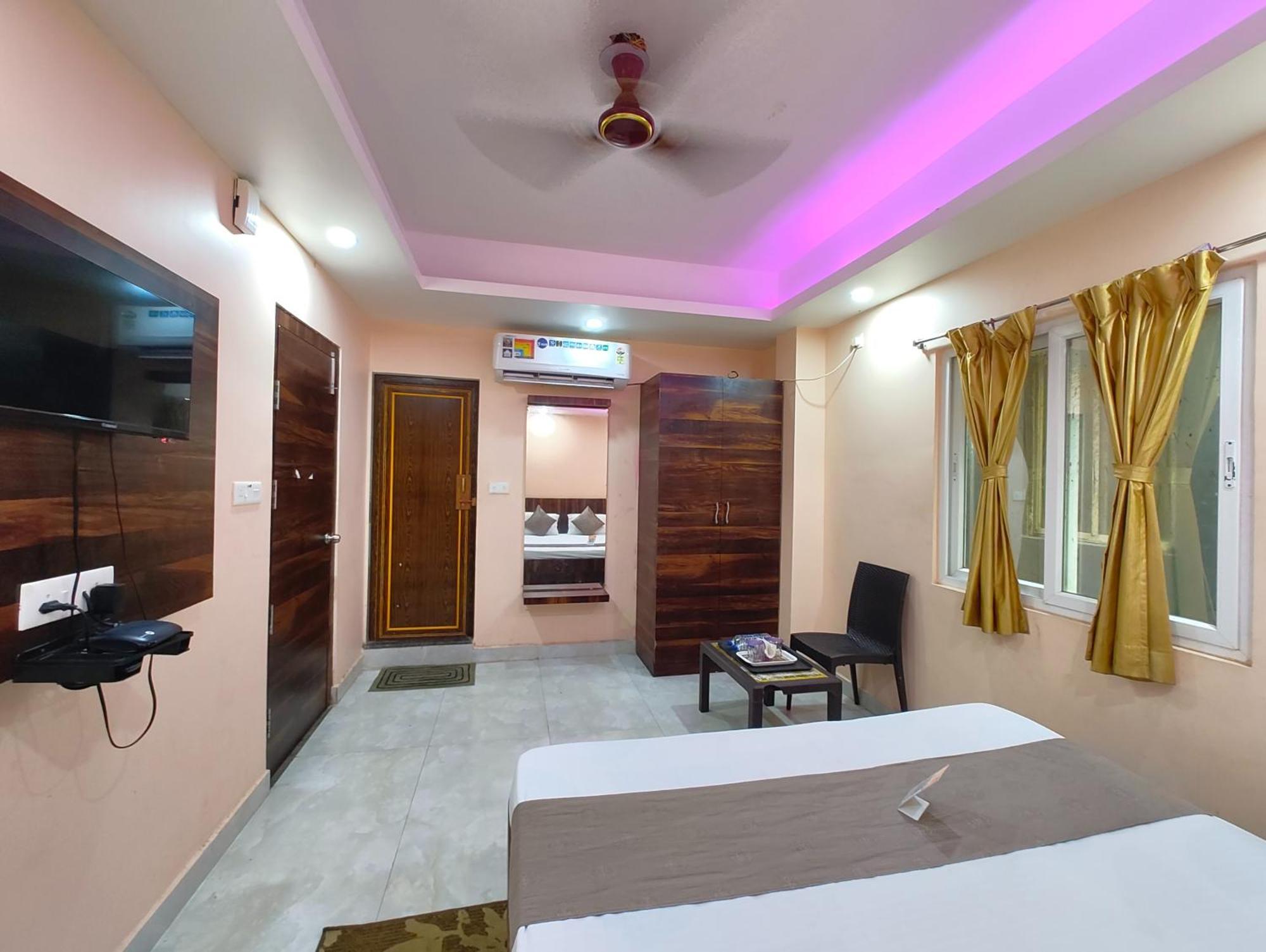 "Hotel Aradhya Puri"- Luxur- Room With Sea-View - Prime Location With Parking Facilities - Best Hotel In Puri Exterior foto